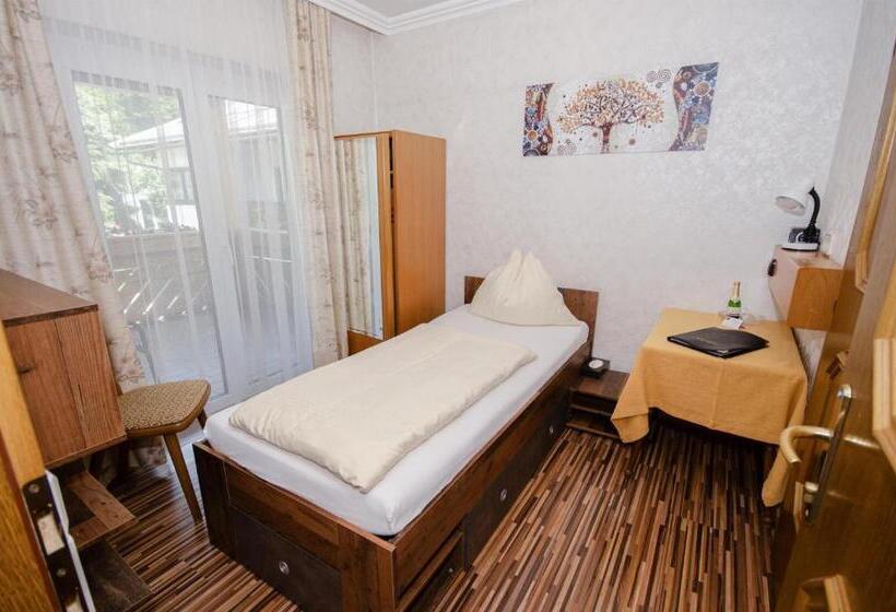 Номер Стандарт Индивидуальный, Familienhotel Steindl