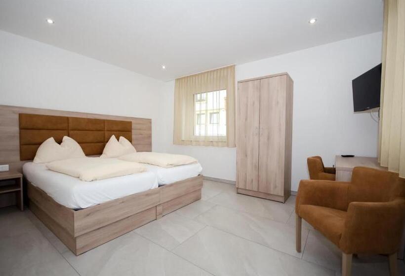 Апартаменты 1 Спальня, Familienhotel Steindl