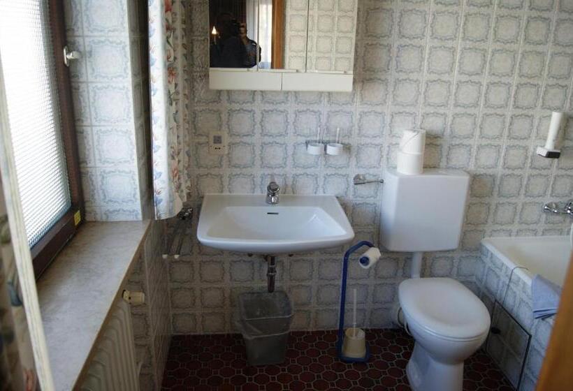 Трехместный Номер Классика, Gastehaus Charlotte