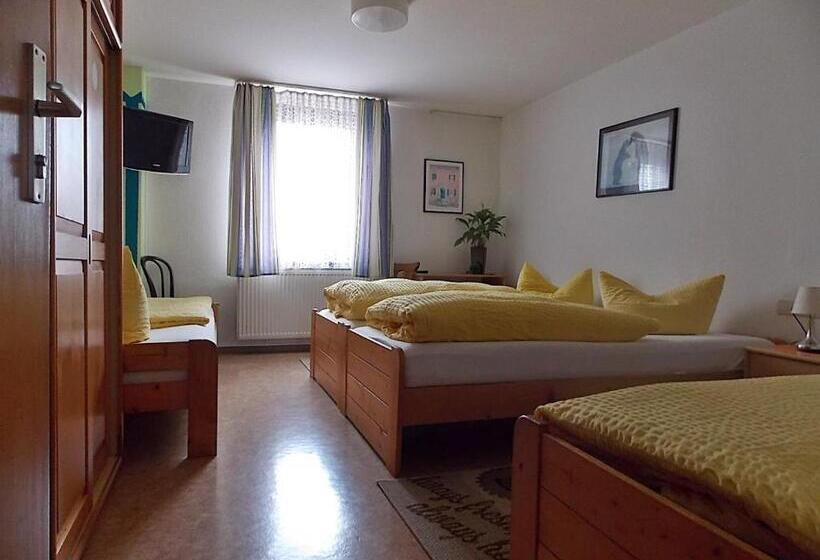 4인용 스탠다드 룸, Gasthof Goldener Stern