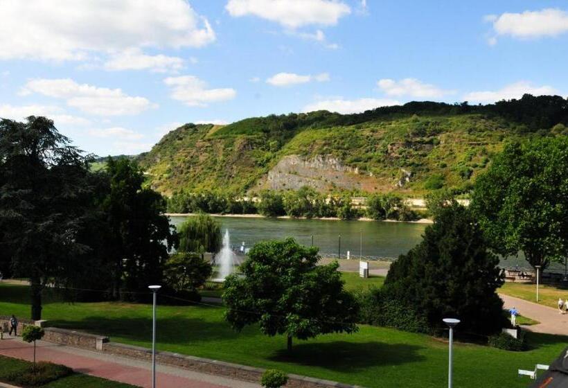 Номер Стандарт Трехместный, Panorama Hotel Rheinkrone