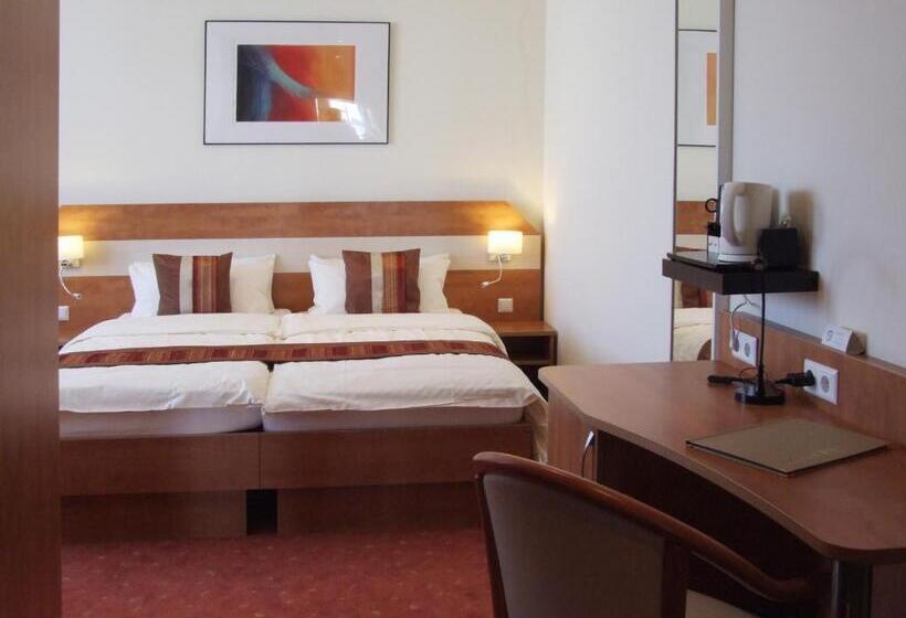 Номер Deluxe, Boutique Hotel Wolfsburg