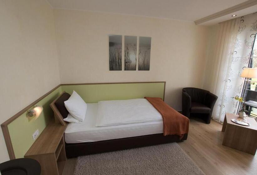 带阳台的标准单人间, Landhotel Zum Hasen Hein