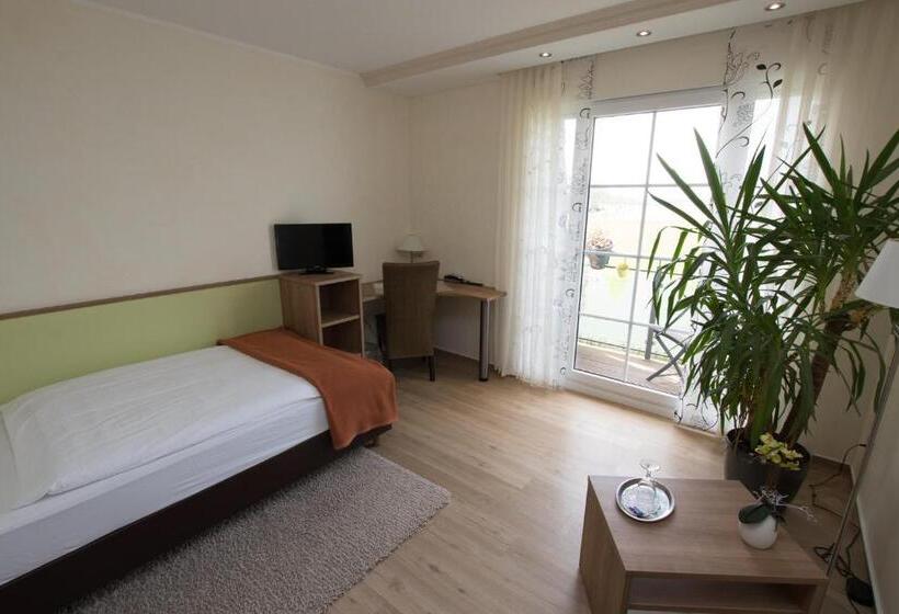 带阳台的标准单人间, Landhotel Zum Hasen Hein