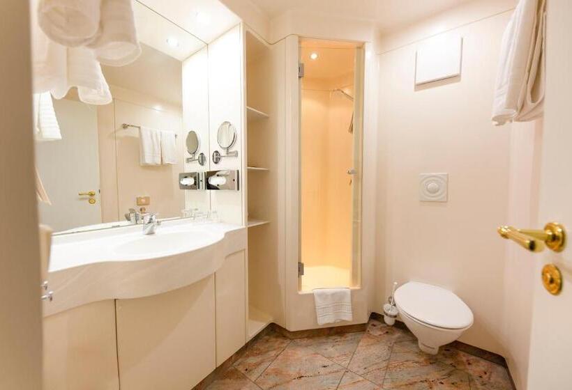 Номер Стандарт, Schlosshotel Villa Westerberge