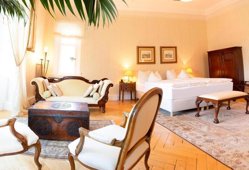 Полулюкс Вид на Сад, Schlosshotel Villa Westerberge