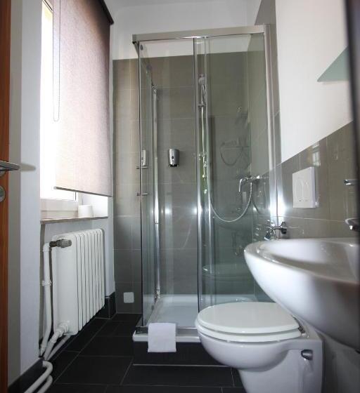 اتاق راحتی یک تخته, Stadthotel Kleiner Berg