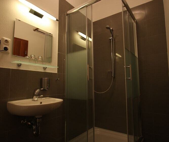 اتاق استاندارد, Stadthotel Kleiner Berg