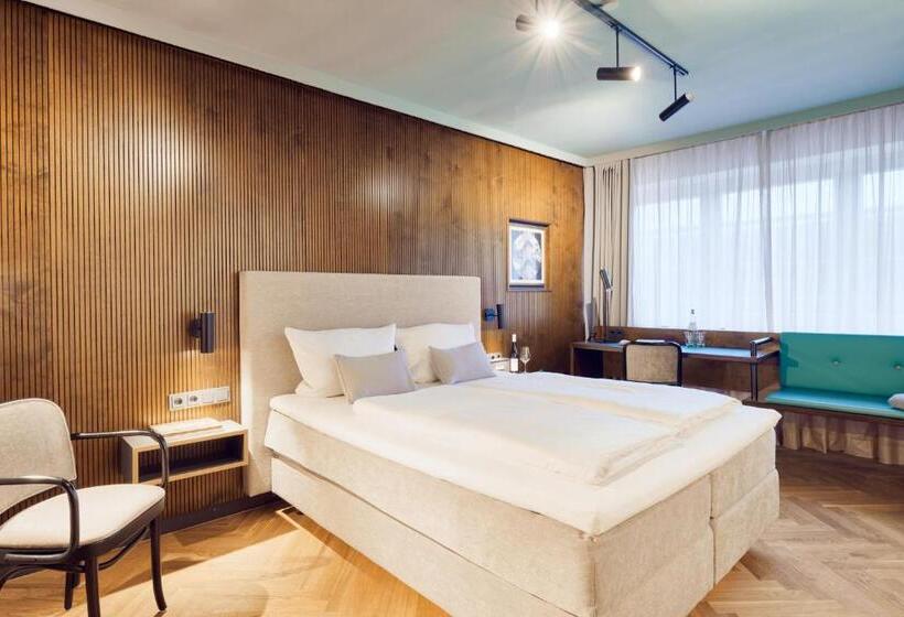 Номер Комфорт, Art Hotel Tucholsky