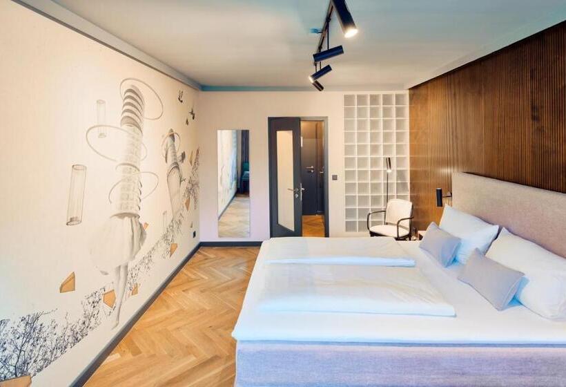 Номер Комфорт Индивидуальный, Art Hotel Tucholsky