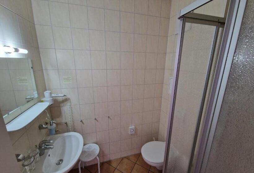 Номер Basic, Garni Hotel Zum Hothertor