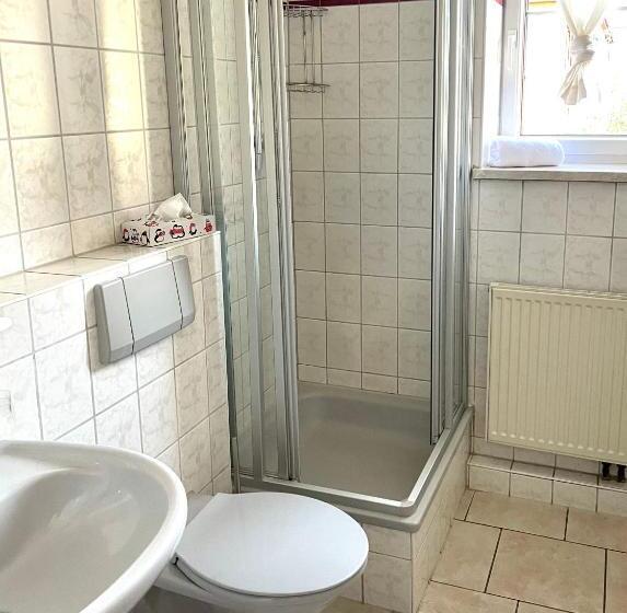 Номер Стандарт Индивидуальный, Und Restaurant Gartenstadt Erfurt