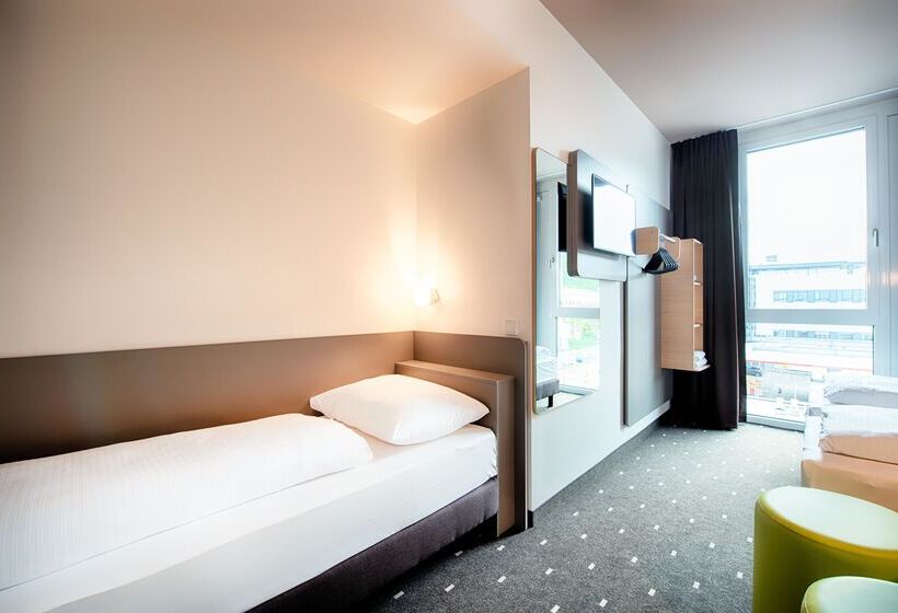 اتاق استاندارد, B&b Hotel Stuttgart Neckarhafen