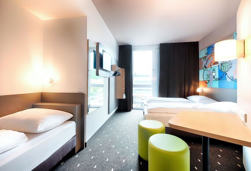 Номер Стандарт, B&b Hotel Stuttgart Neckarhafen