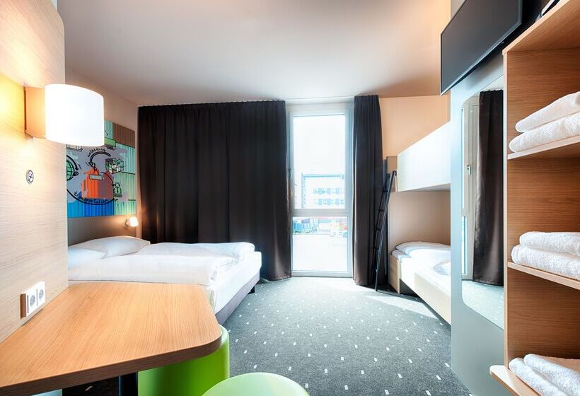 Номер Стандарт, B&b Hotel Stuttgart Neckarhafen