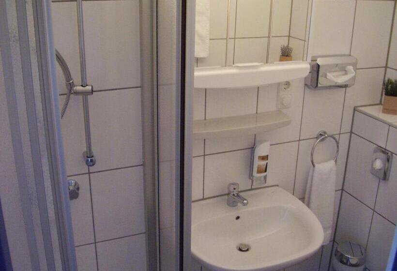 Номер Стандарт Индивидуальный, City Hotel Gifhorn