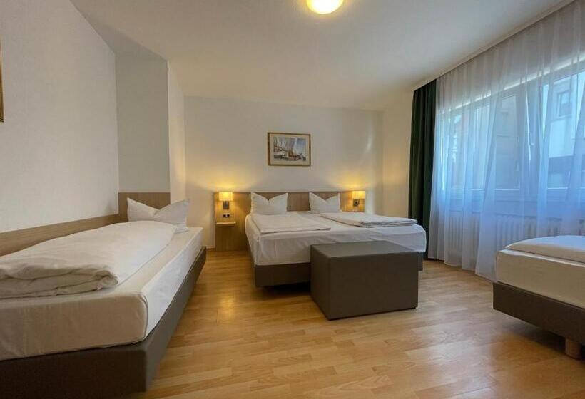 Семейный Номер, Hafner Hotel  Apartment
