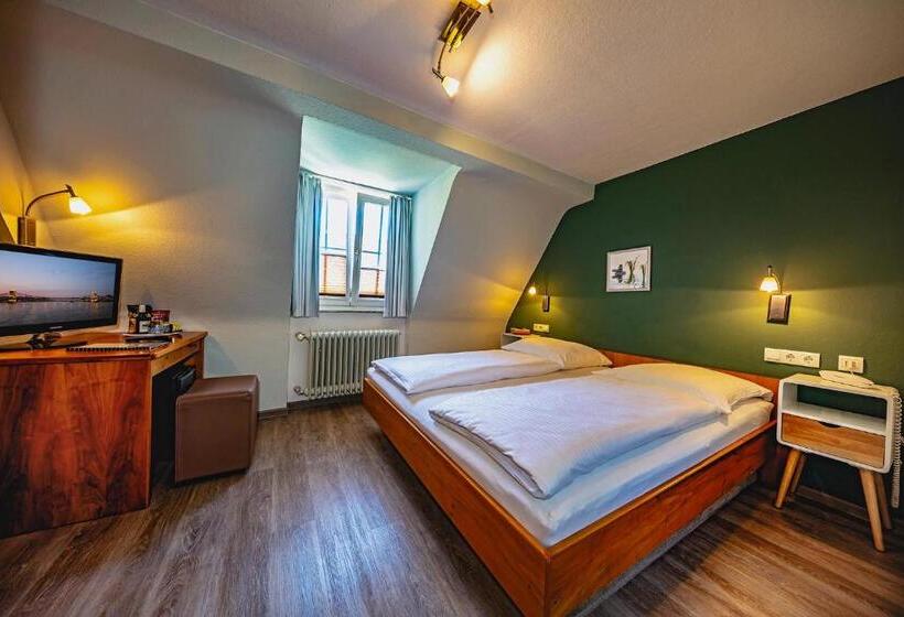Номер Стандарт, Gasthaus Zum Ochsen