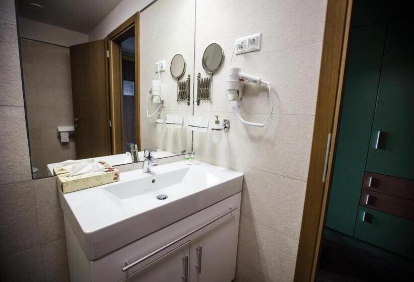 Номер Superior, Bassiana Hotel Es Etterem