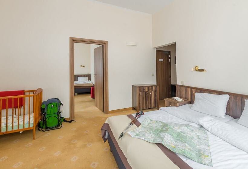 Студия Стандарт, Impresja Art Resort