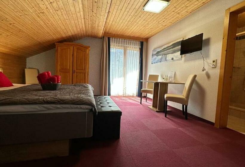 Номер Стандарт с Балконом, Pension Pichlerhof