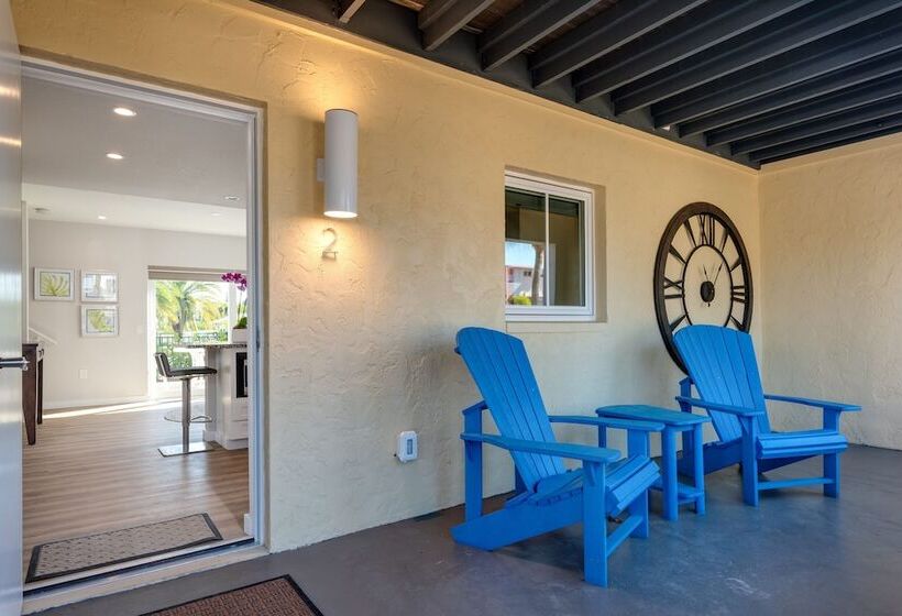דירת דלוקס 2 חדרי שינה, Escape Resort & Marina