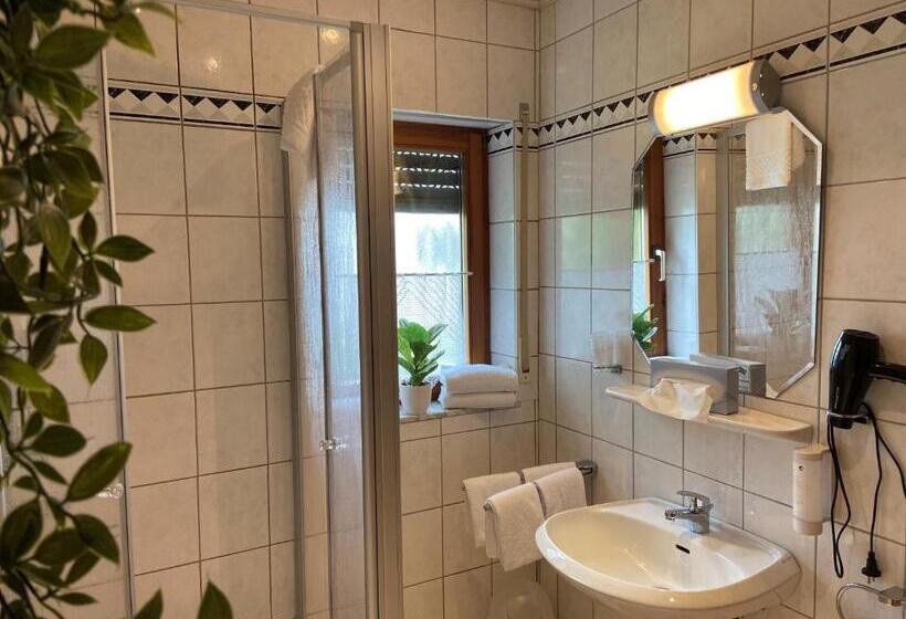 Апартаменты 1 Спальня, Bett & Frühstück