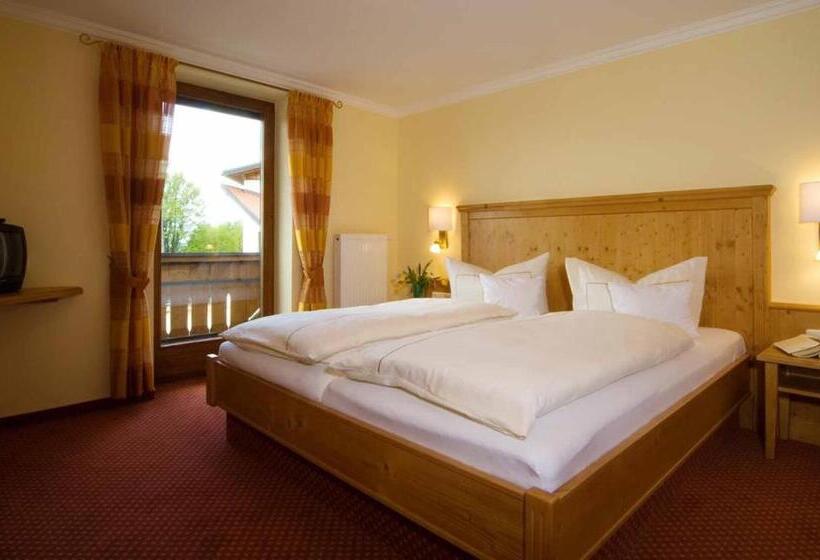 Люкс, Panoramahotel Grobauer