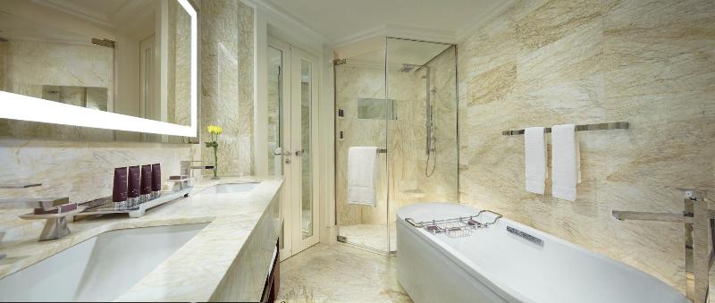 클럽 스위트, The Ritz   Carlton, Bangalore