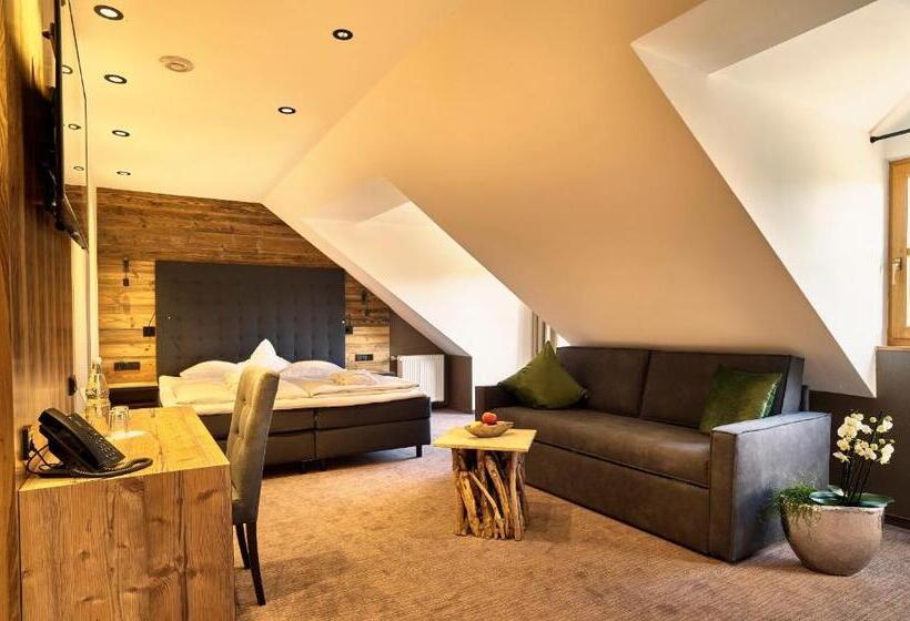 スーペリアールーム, Zedernhof Gesundheits  & Wellness