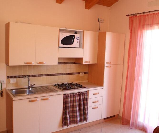 اتاق استاندارد, Motta Residence