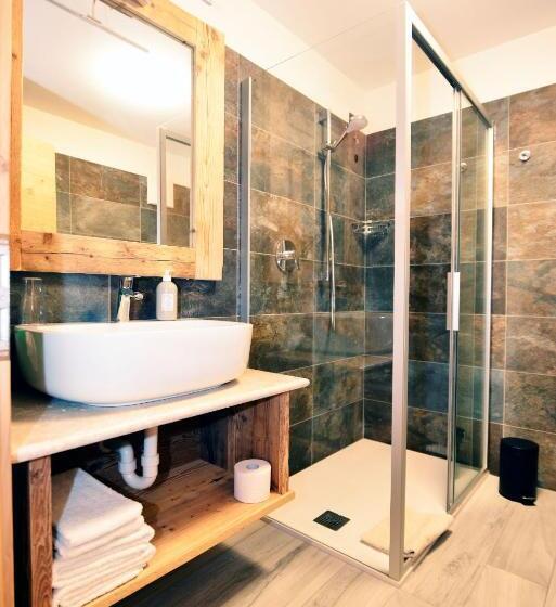 سوییت جونیور, Wellness Hotel Dolomia