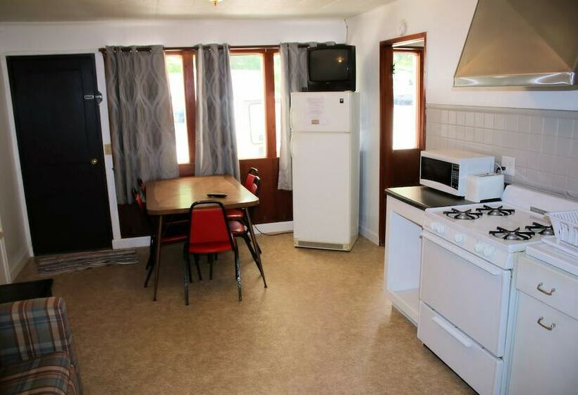 Апартаменты Economy 2 Спальни, Lynnhurst Family Resort