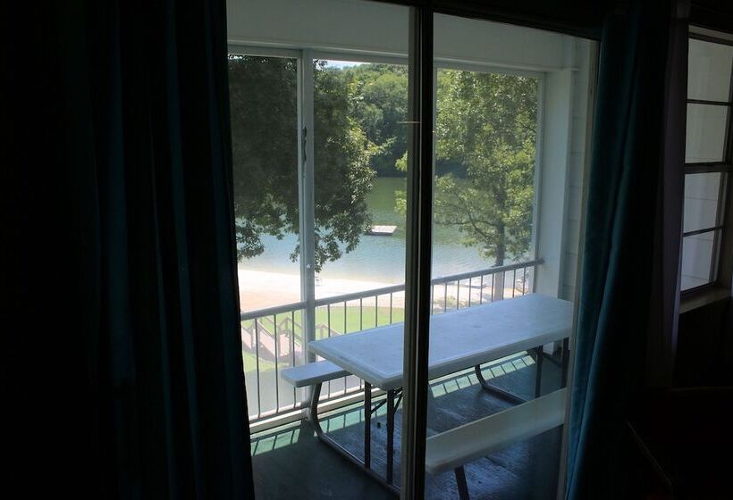 Апартаменты 3 Спальни, Lynnhurst Family Resort