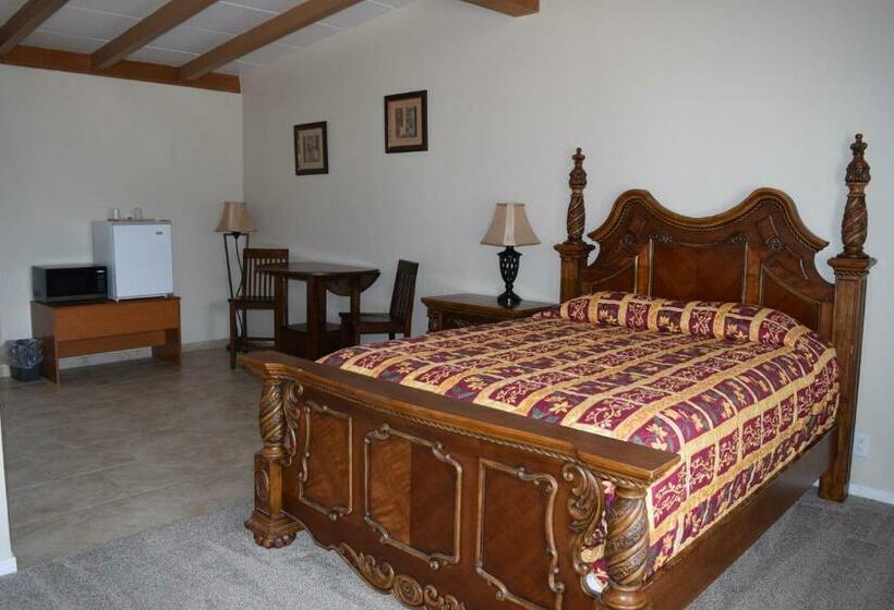 Номер Deluxe, Butterfield Stage Motel