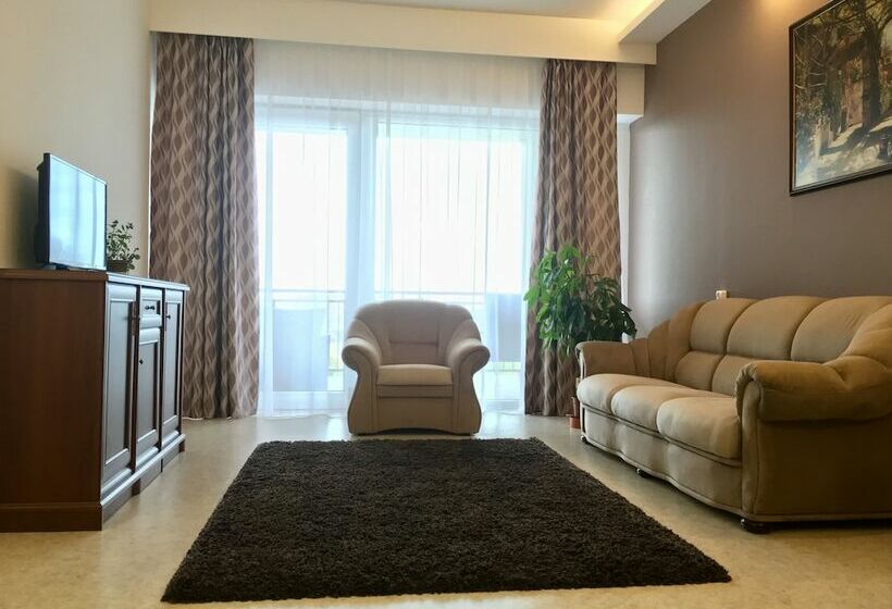 Апартаменты Deluxe 1 Спальня, Garden Hotel Medical & Spa