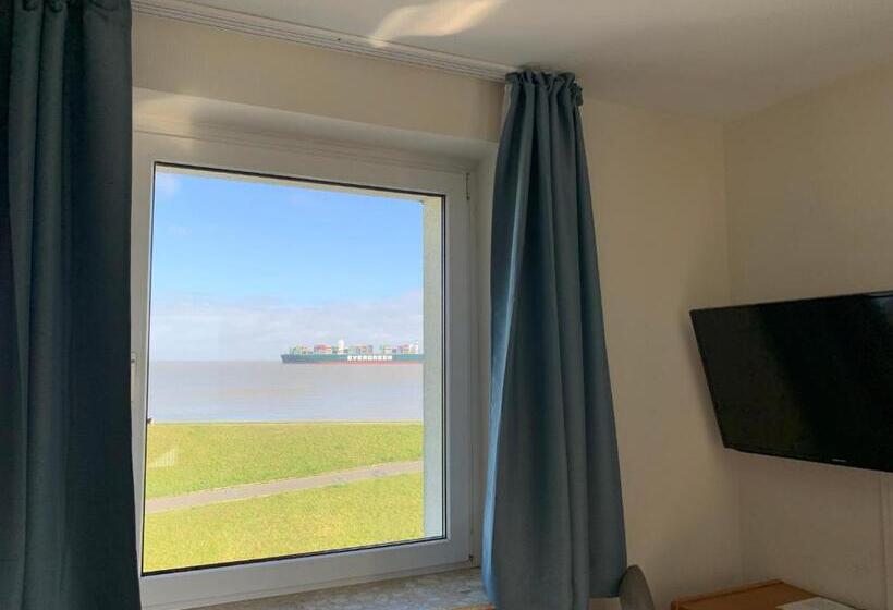 Triple Room Sea View, Seehotel Neue Liebe