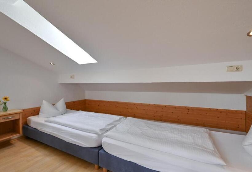 Апартаменты 1 Спальня с Террасой, Landhaus Grobert