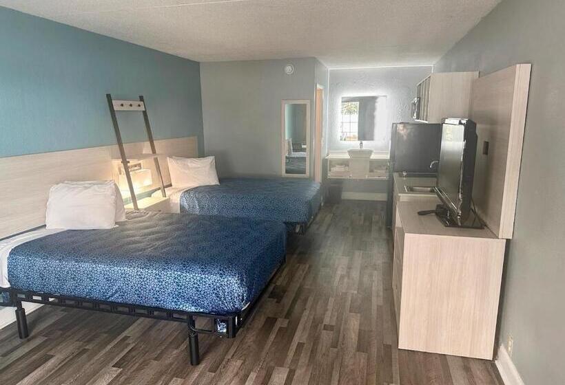 חדר סטנדרט שתי מיטות זוגיות, Suburban Studios By Choice Hotels   Award Winning   New 2024   Walk To Eateries & Grocery   Ultra Sp