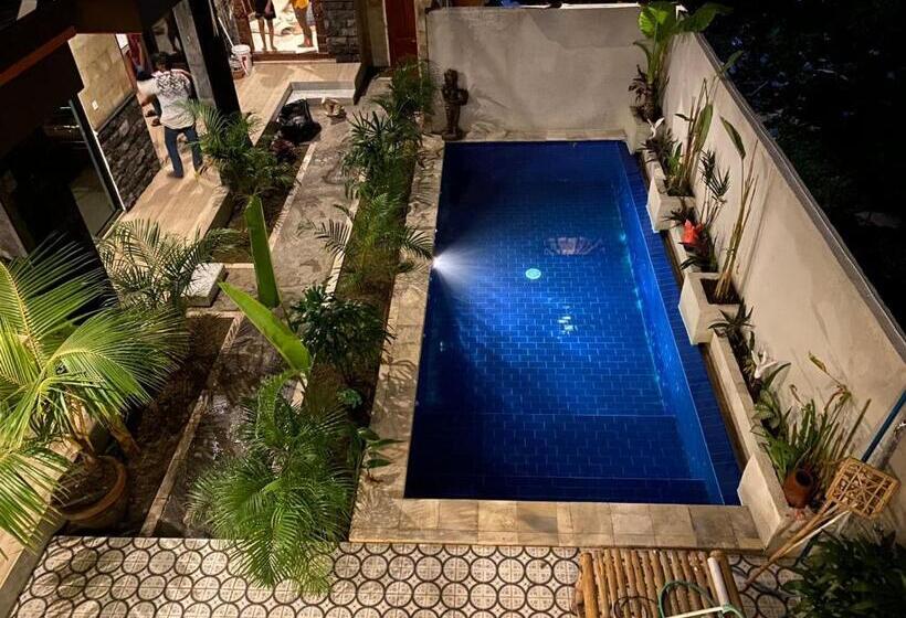 Семейный Номер Deluxe, Odadi Guesthouse