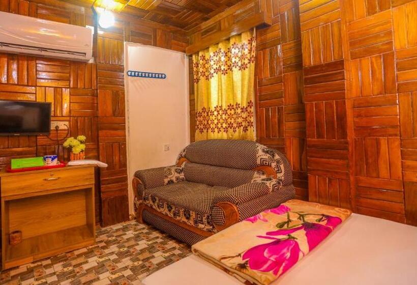 اتاق استاندارد چهار تخته, City International Green Road