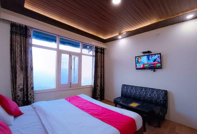디럭스 룸, Surya Resort Dalhousie