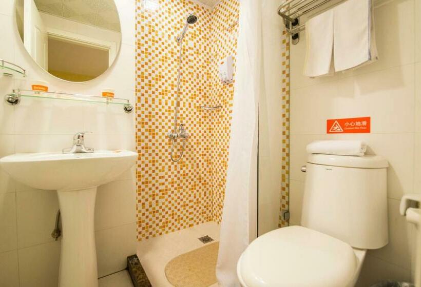 Номер Стандарт, Home Inn Shijiazhuang East Zhongshan Road Nansantiao