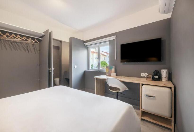 スタンダードルーム, Rainbow Suites By Olala Homes