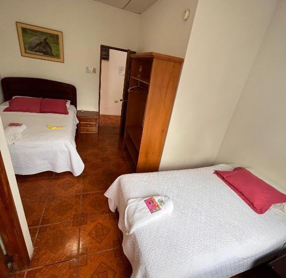 اتاق استاندارد, Hostal Las Gardenias