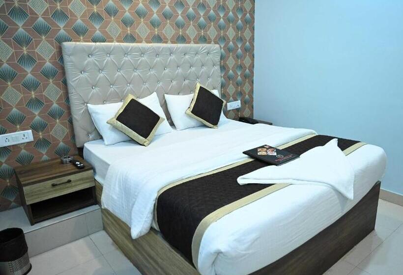 اتاق لوکس سه تخته, Super Hotel O Glance Inn
