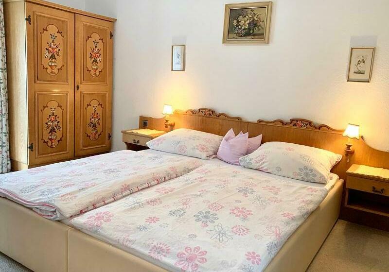 Номер Стандарт, Haus Jagerer