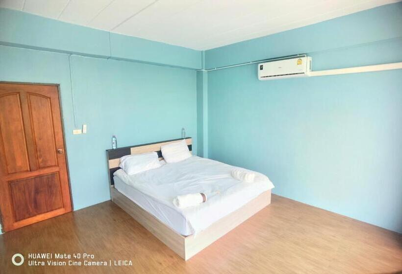 Номер Economy, 115 Townhouse