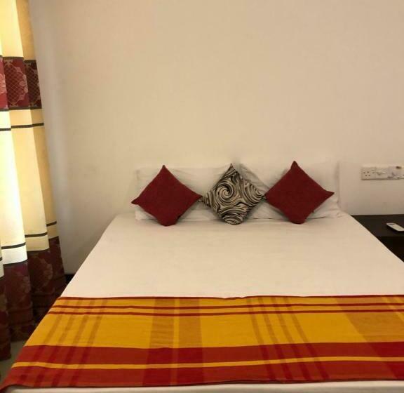 اتاق لوکس, Sun Rise Family Resort   Anuradhapura