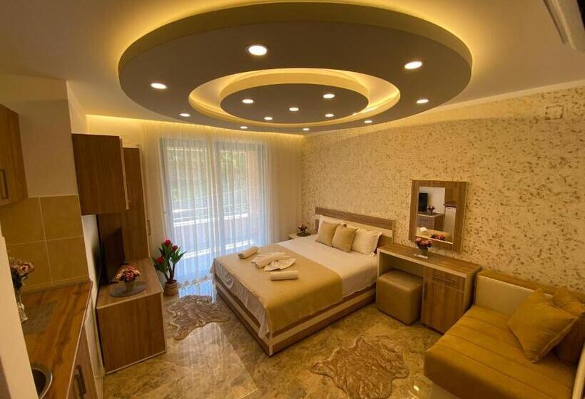 اتاق لوکس سه تخته, Luxury Villa Ulcinj